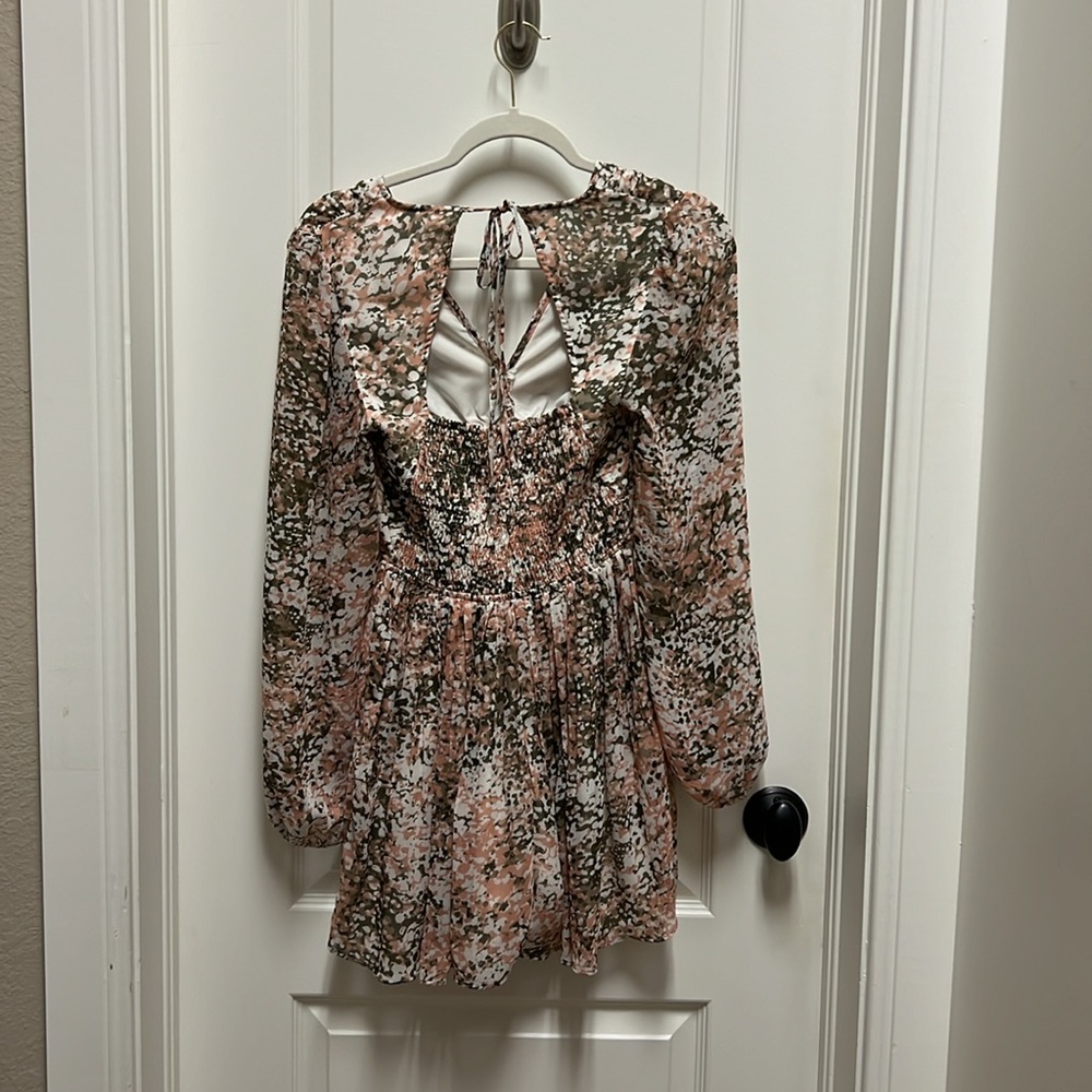Express Romper - Picture 3 of 5